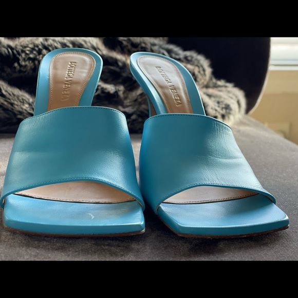 Bottega Veneta Stretch Mule - Picture 10 of 11